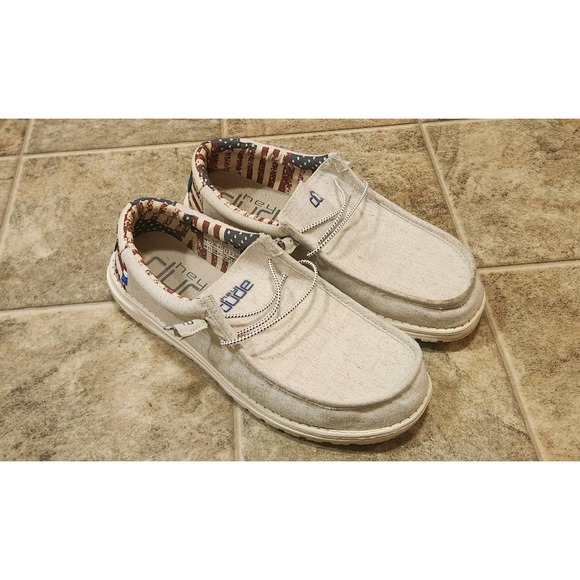 Hey Dude Mens Size 12 Medium Wally Funk Break Patriotic Slip On, Rare, Preowned - Picture 9 of 13